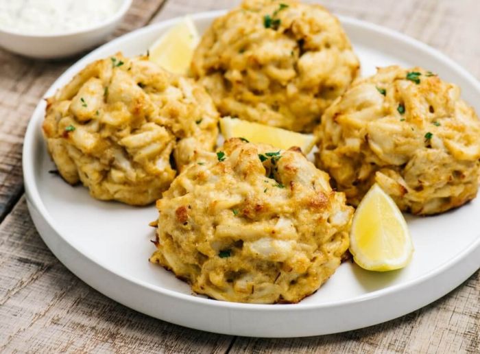 Amazon.com: Jumbo Lump/Colossal Jimmys Famous Seafood Maryland Crab Cakes  (Four 8oz) : Grocery & Gourmet Food