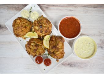 32oz Crab Cake Party Bundle